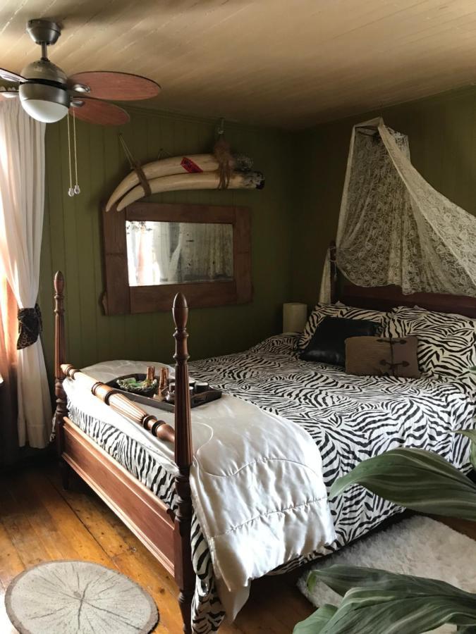 Sainte-Famille 지트 오 트와 블루 B&B 외부 사진